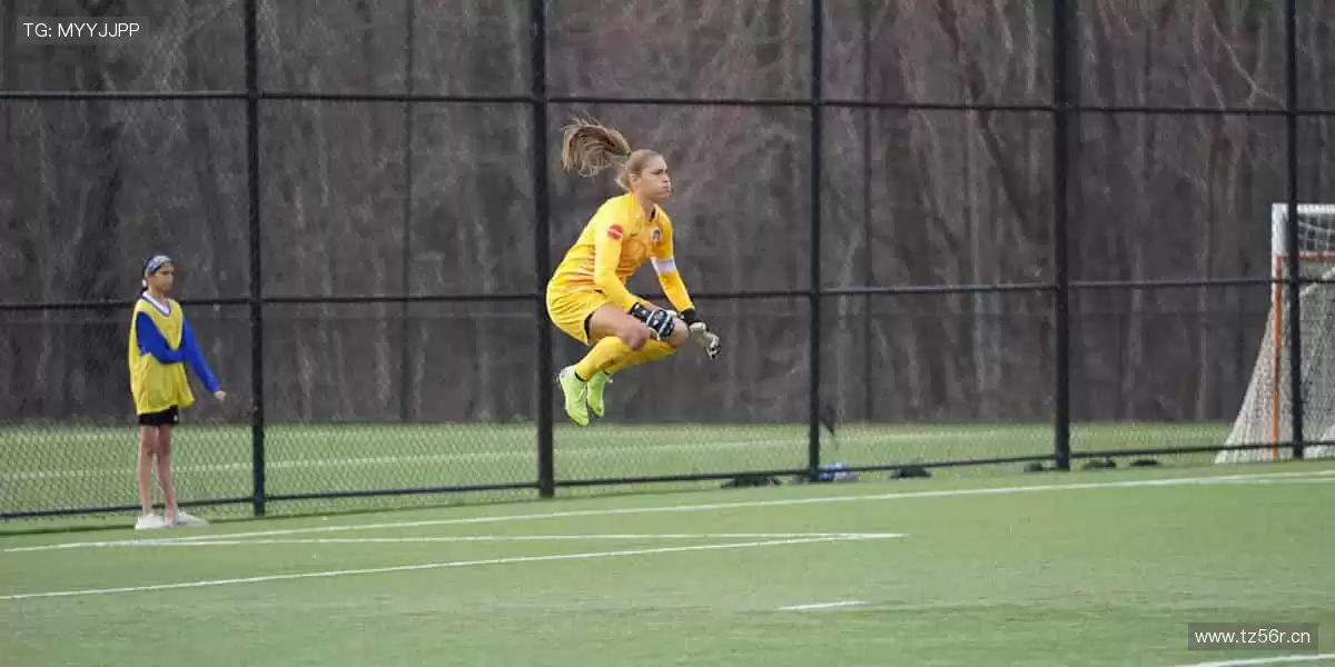 🎮 实时比分，弹幕狂欢，这里永不冷场！